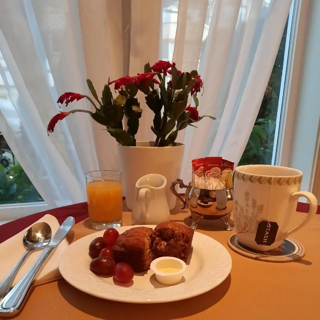 The Beacon Inn At Sidney Bed & Breakfast