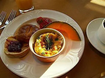 The Beacon Inn At Sidney 5*,  Canada